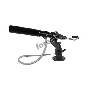 Selbstinduzierender Wasserschaummonitor