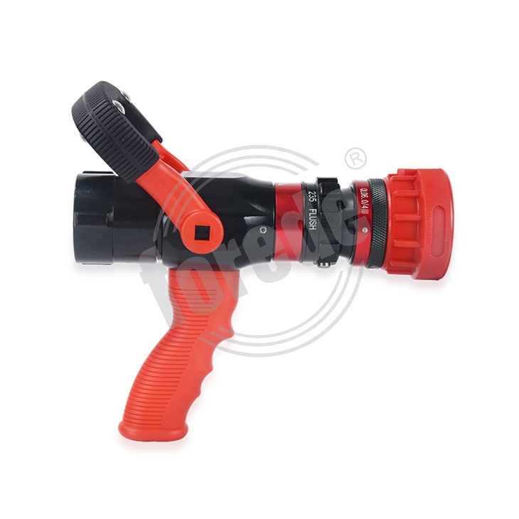 MultiFlow Selectable Flow Firefighting Nozzle