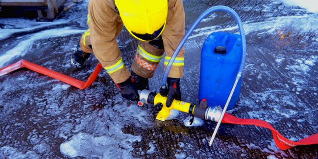 Foam-Equipment-Still-3 Foam-Equipment-Still-3