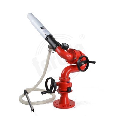 Feuerschaummonitor mit Handradsteuerung